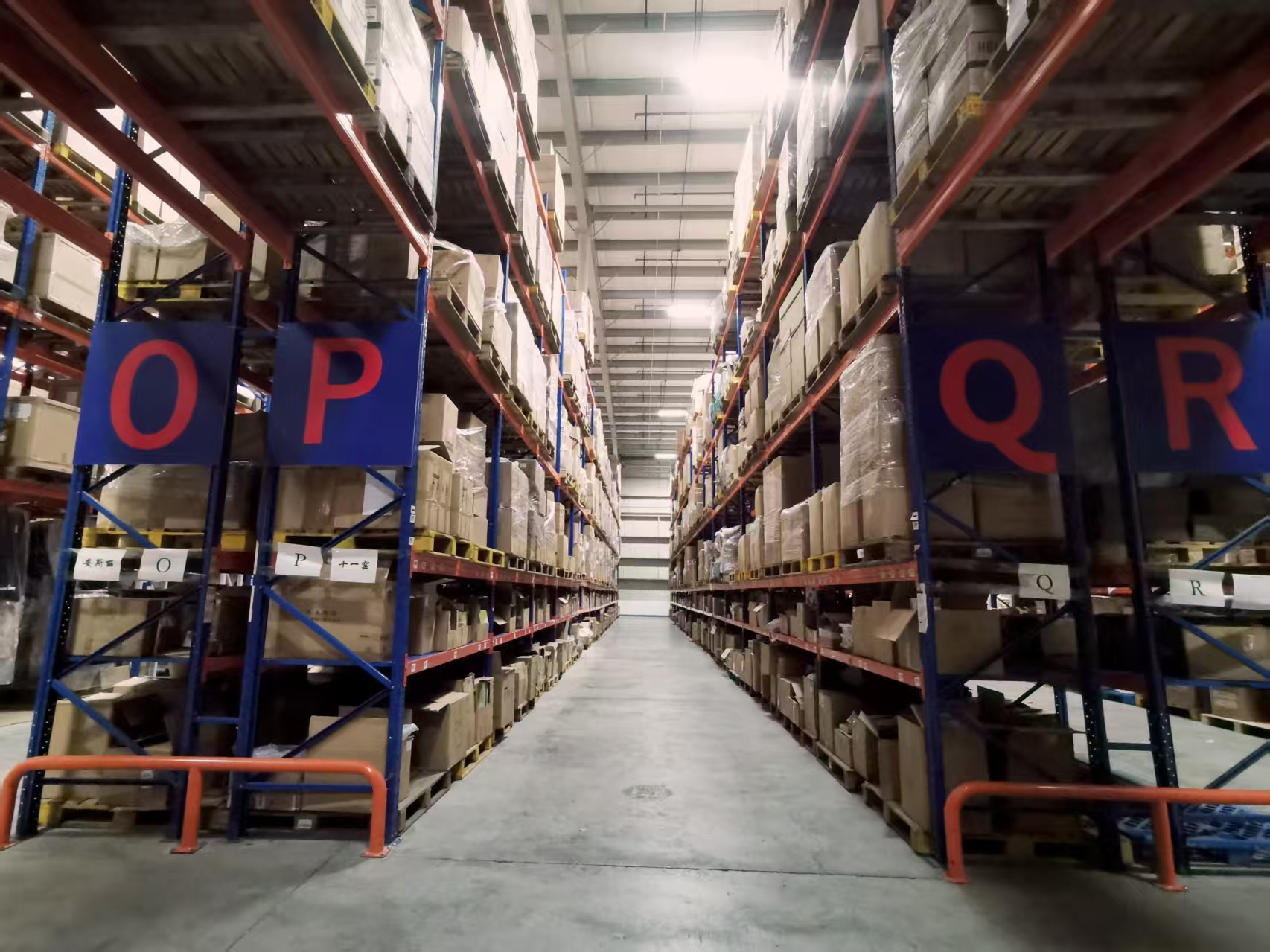 面向电商多元化发展：第三方托管仓库拓展综合服务能力